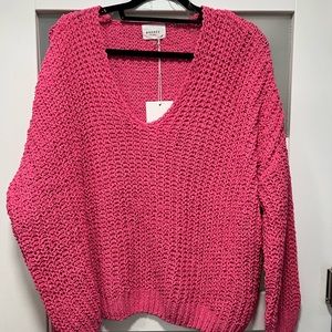 Andreé Chunky knit sweater Hot pink NWT